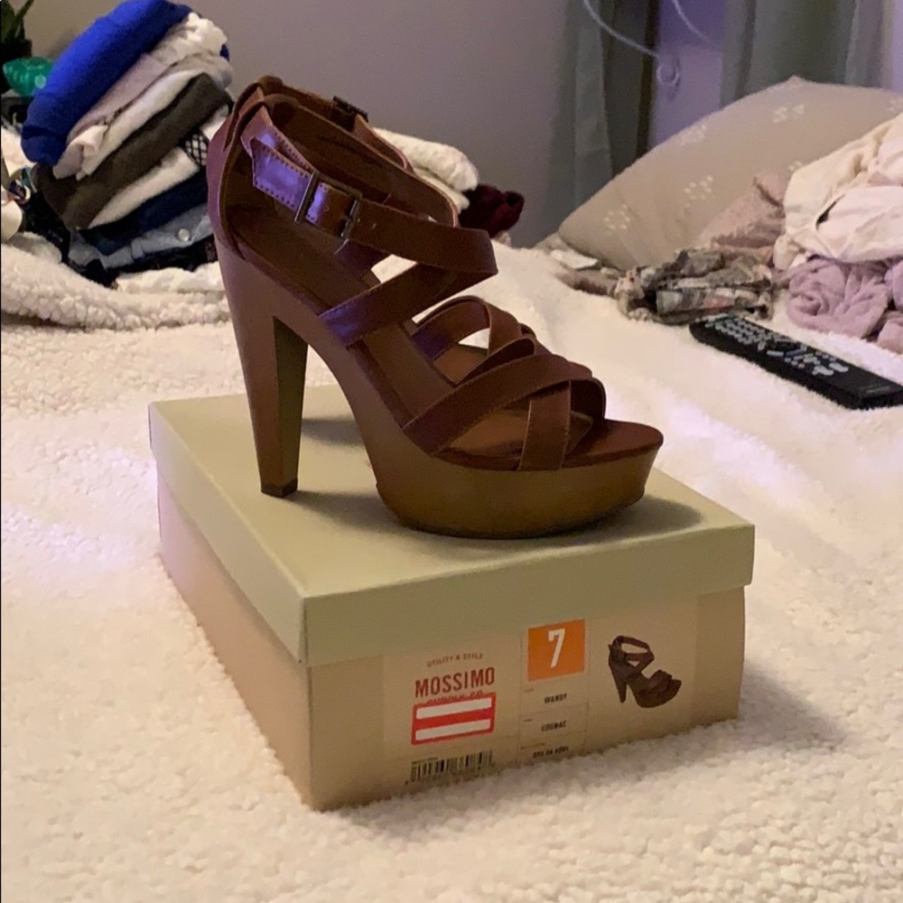 High heels, pumps